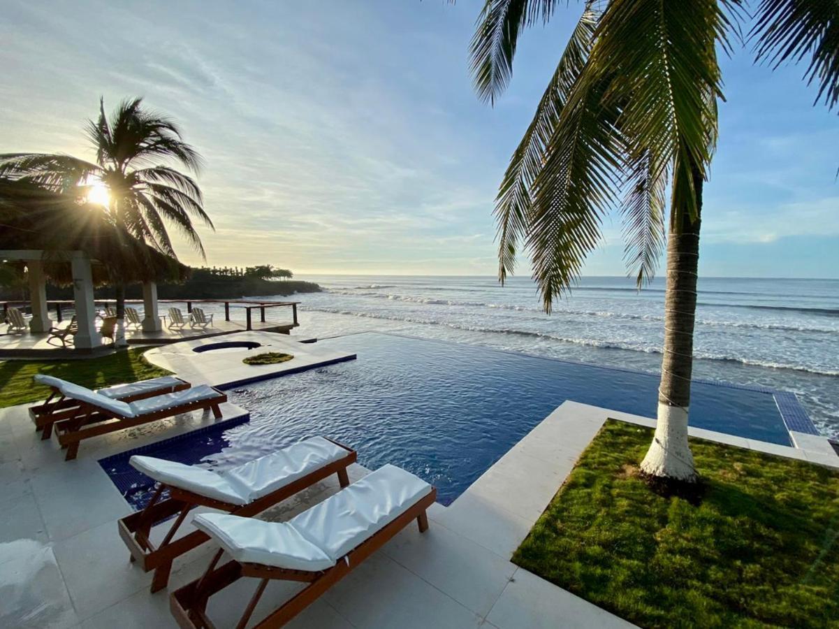 Vista Las Olas Resort El Cuco Bagian luar foto